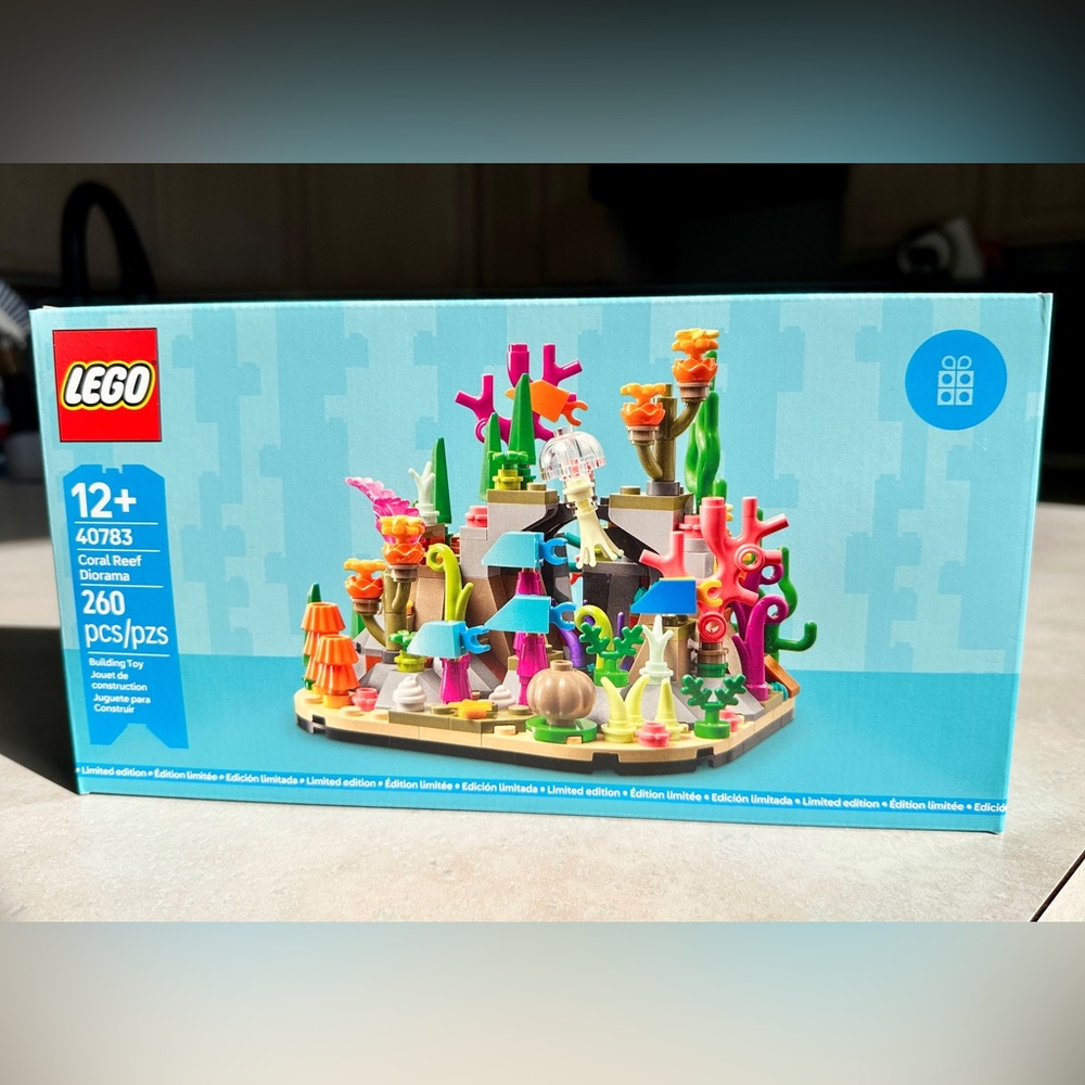 New LEGO Coral Reef Diorama Building Set 40783